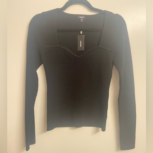 EXPRESS 🖤 Ribbed Sweetheart Neckline Long Sleeve Sweater - Picture 3 of 8